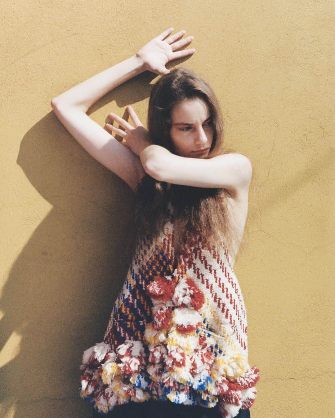 ランバンのインスタグラム：「#LanvinFW19 shot by @alice_eneale for @reeditionmag, issue 12.  Styling by @delphinedanhier #LanvinbyBrunoSialelli」