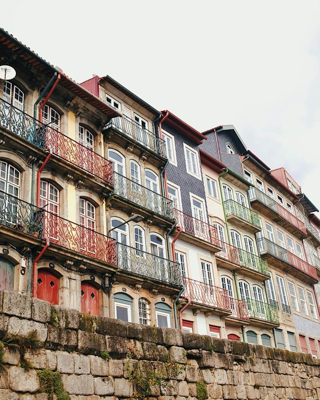 ブルーナ・テノリオさんのインスタグラム写真 - (ブルーナ・テノリオInstagram)「Porto really is Picture-Perfect! Quem também é apaixonado por essa cidade? Pics by me :) #🇵🇹 #brunatakestheworld #portugal #porto #travel」11月12日 0時36分 - brunatenorio