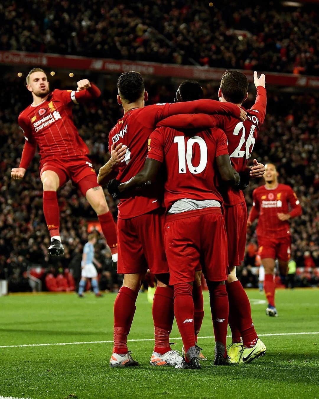 リヴァプールFCさんのインスタグラム写真 - (リヴァプールFCInstagram)「Passion. Desire. The Reds ♥️ #LFC #LiverpoolFC #Liverpool」11月12日 1時13分 - liverpoolfc