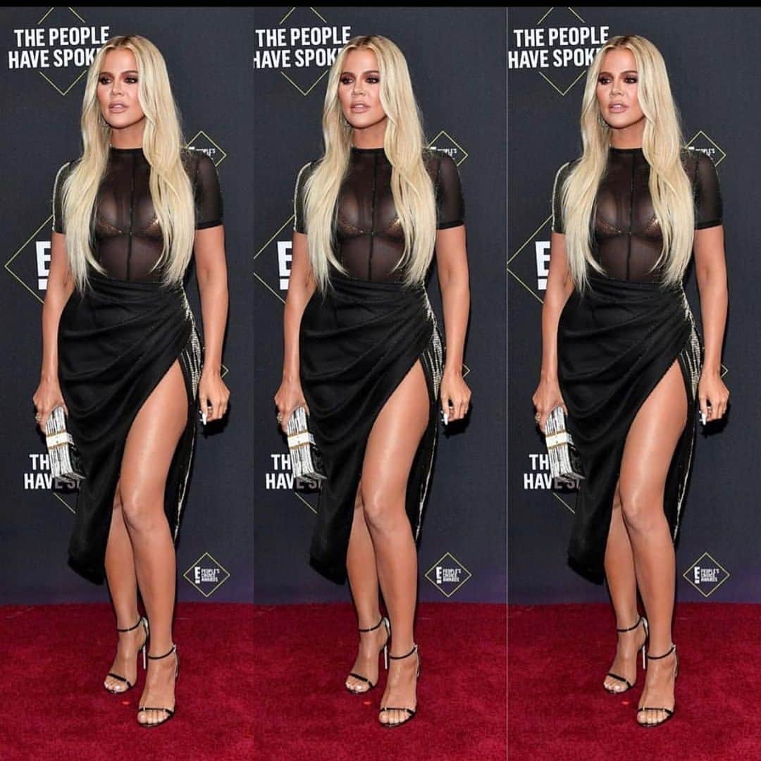 トリスタン・トンプソンのインスタグラム：「Wow wow wow @khloekardashian 👑👑 Congrats Momma Koko on winning best reality star 2019, that’s two years in a row. Two time champ. I love the sound of that. So proud of all you have accomplished this year. Revenge body is something that always stands out to me, you challenge people to fight for a better YOU. It’s more about what in life really gives us true happiness and is holding us back from achieving that. True and Myself are so proud of you and the sisters for everything last night. Y’all are truly role models to our younger generation. Keep leading with love and happiness. You go girl!!! *martin voice* ❤️❤️」