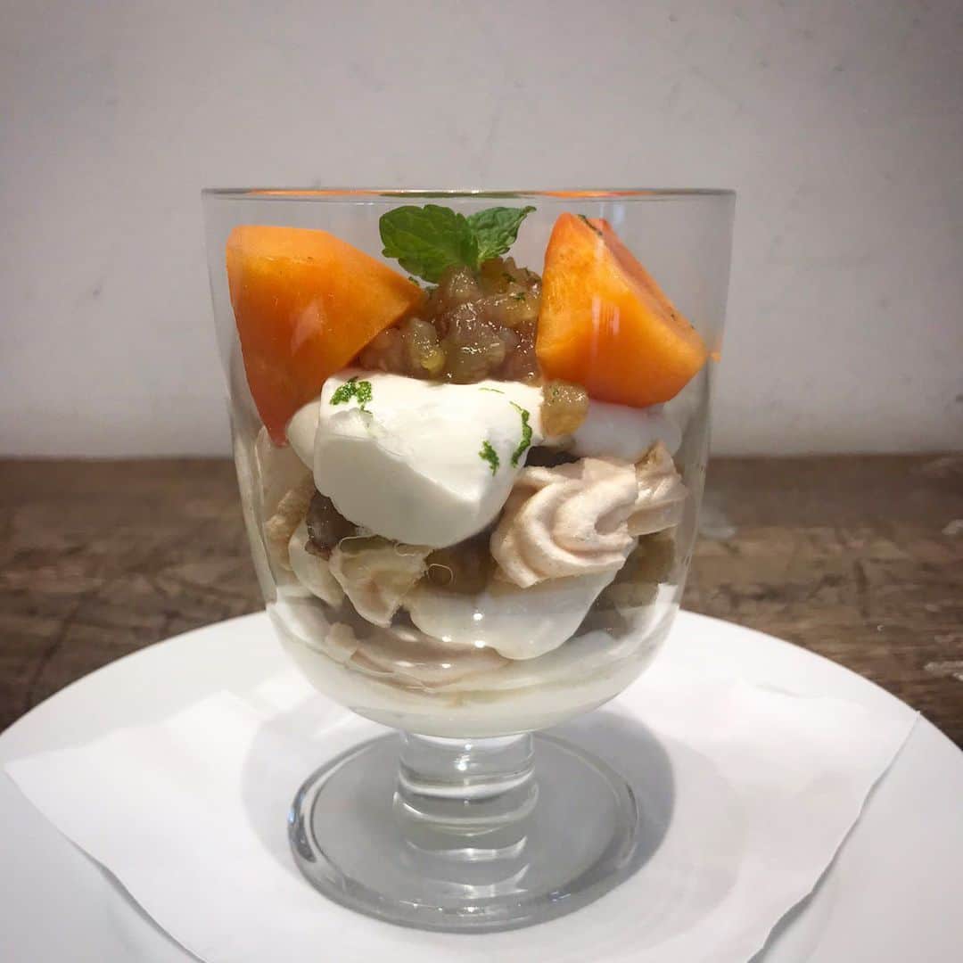 ELMERS GREENのグルメインスタ