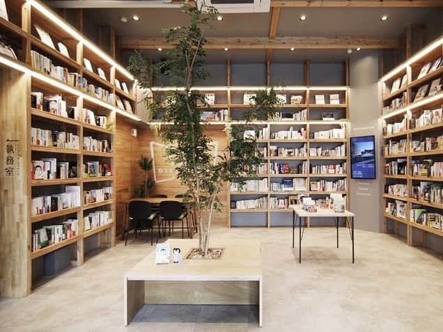 EIGHT DESIGNのグルメインスタ