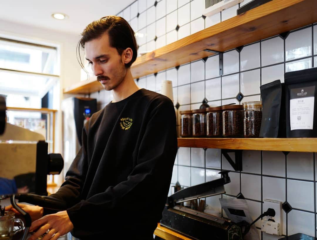 ABOUT LIFE COFFEE BREWERSのグルメインスタ