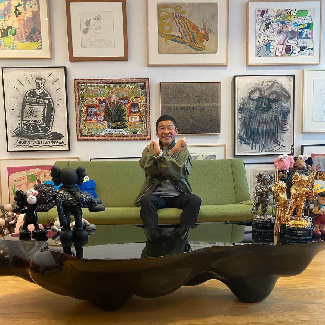 KAWSONEさんのインスタグラム写真 - (KAWSONEInstagram)「@yusaku2020 thanks for the fun visit this morning!」11月12日 3時53分 - kaws