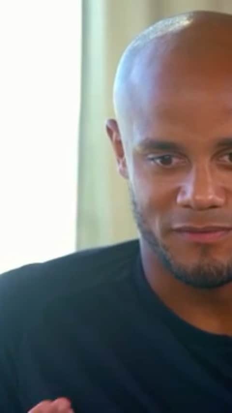 ナイジェル・デ・ヨングのインスタグラム：「1 on 1 Interview with Captain Fantastic Vincent Kompany - BeIN Sports」