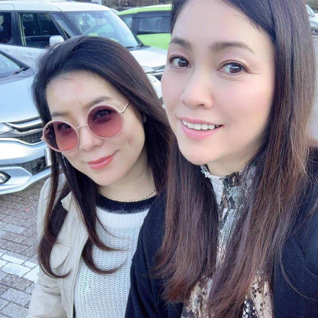 田中悦子さんのインスタグラム写真 - (田中悦子Instagram)「那須高原の〆は、チーズガーデンで沢山お買い物〜の 併設のレストランしらさぎ邸でランチ😋⠀ ⠀  クレソンのサラダが大好き💕⠀ ⠀  #那須高原 #チーズガーデン #しらさぎ邸 #ランチ #クレソンのサラダ #トマトサラダ #ビーフシチュー #女子旅 #followme」11月12日 8時10分 - etsuko.reborn25