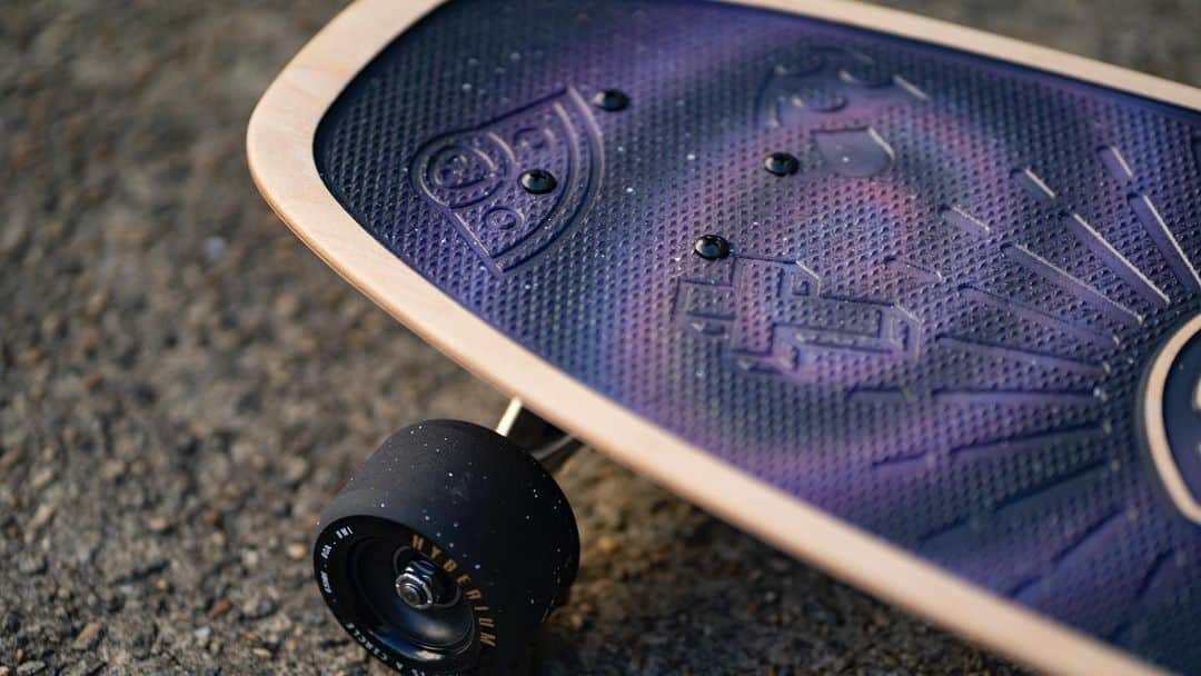 Dream Beardさんのインスタグラム写真 - (Dream BeardInstagram)「*GIVEAWAY* In honor of the rad podcast I did with @bearwalkerofficial  We are giving away a Custom LGH board. Only 2 in existence.  I have one, and now you can too! Simply: Follow @bearwalkerofficial  Share this post on your story. For more entries, head over to bears page for details.」11月12日 9時35分 - dreambeard