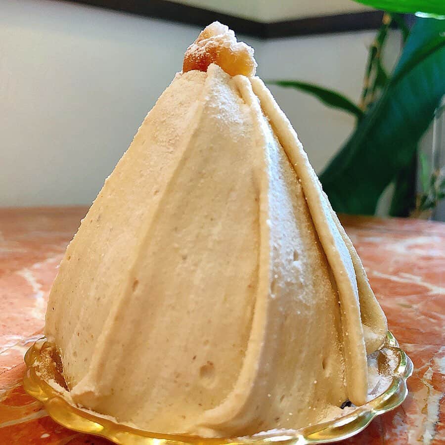 里井真由美のグルメインスタ