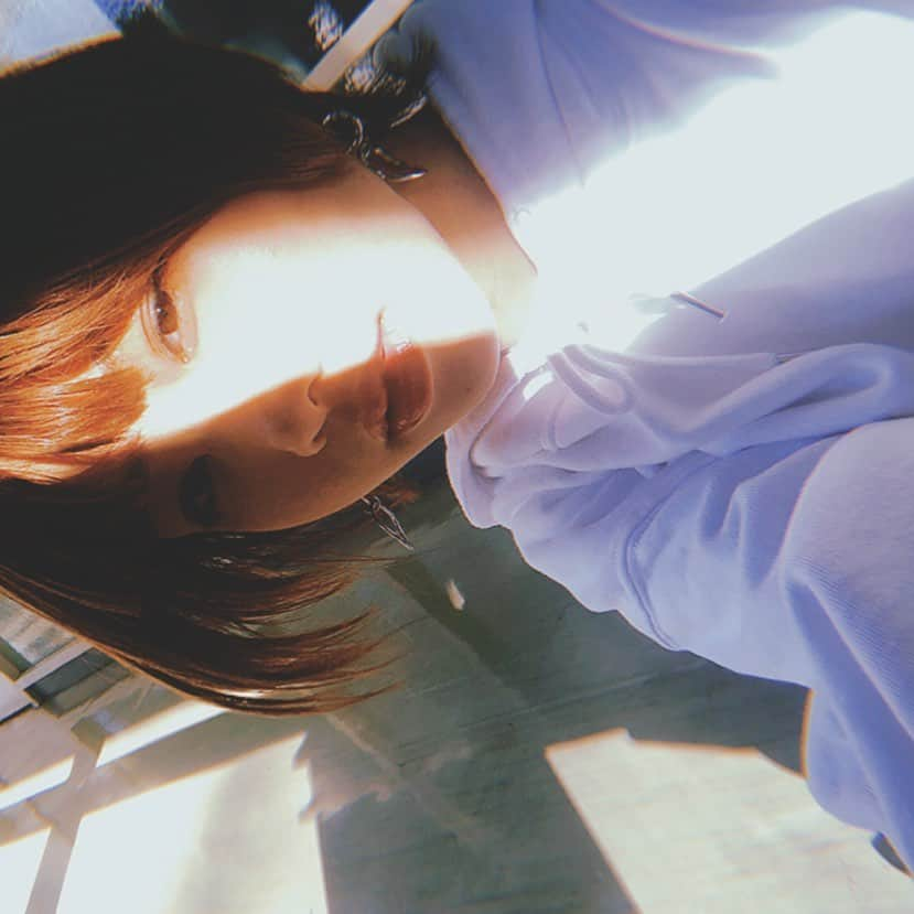 MAINA（小川舞奈）さんのインスタグラム写真 - (MAINA（小川舞奈）Instagram)「. . 光。 . .」11月12日 10時11分 - ssfwmaina