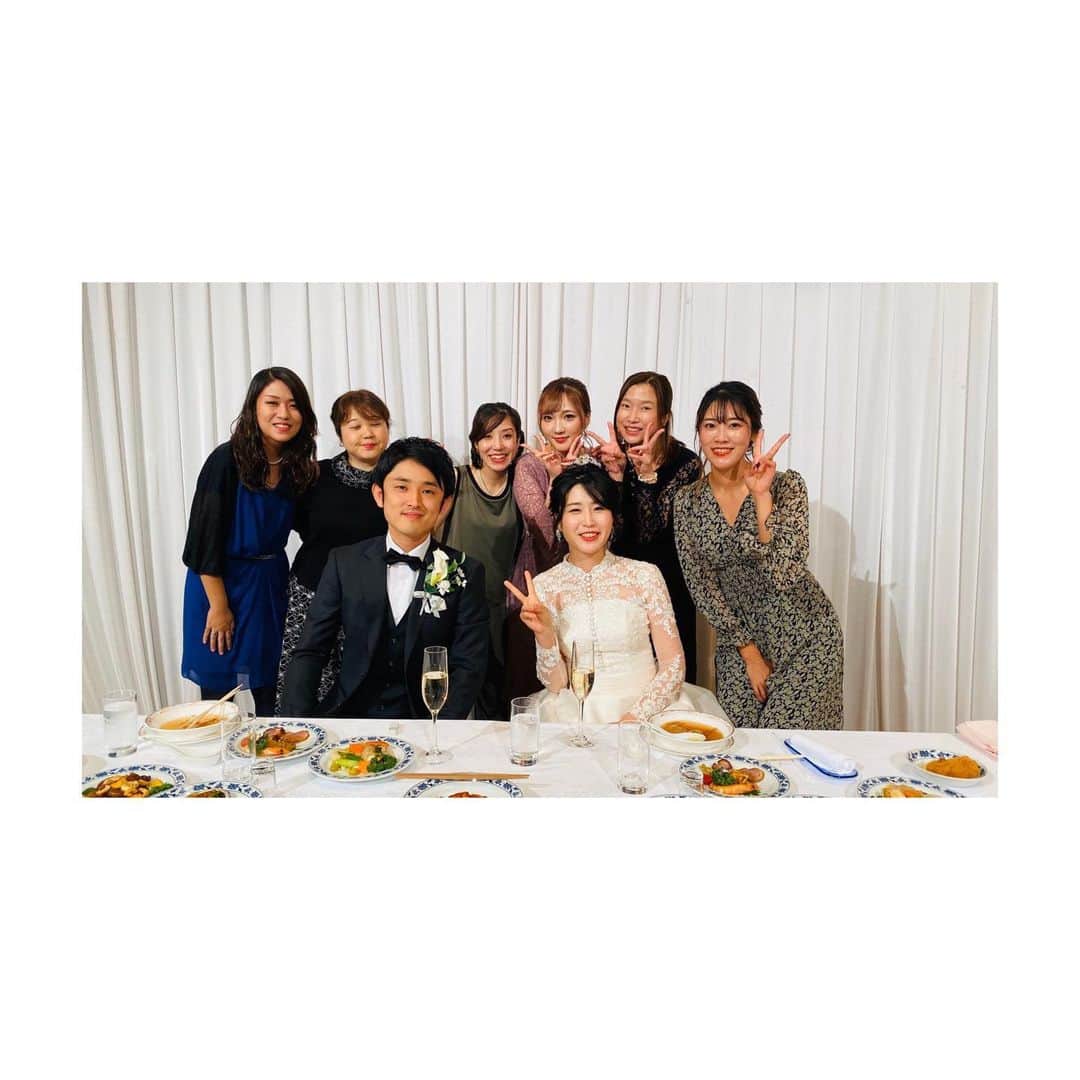 大本梨帆のインスタグラム：「先日幼稚園から高校までずっと一緒だった友達の結婚式でしたっ💒💓 同級生や先輩、後輩ちゃんたちにもたくさん会えて幸せな時間だった☺️💕 改めて結婚おめでとう♡︎ 末長くお幸せにねっ🥰❤️✨✨ #followme #tagsforlikes #like4like #l4l #tflers #instagood  #selfie  #japanesegirl #japan #youtube  #팔로우 #팔로미 #일본 #女孩子」