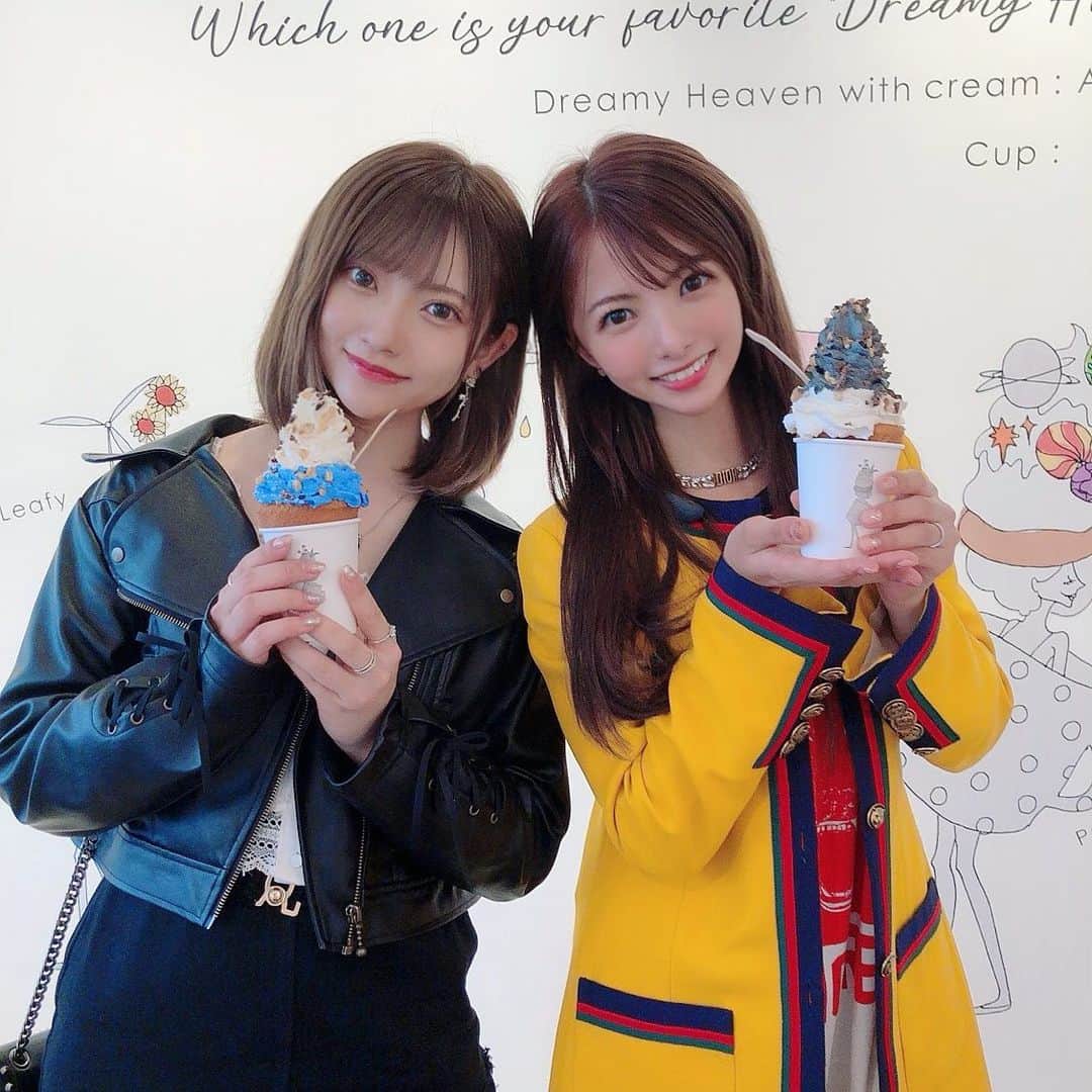 岡田栞奈のインスタグラム：「@u_omotesando に またまた来てしまった💕 太らないのにクリーム思いっきり 食べれるって幸せだ〜🤤💓💓 甘党みんな絶対行ってね(✻´ν`✻) #ユーオモテサンドウ #ヴィーガン #カフェ #太らないスイーツ #明治神宮前」