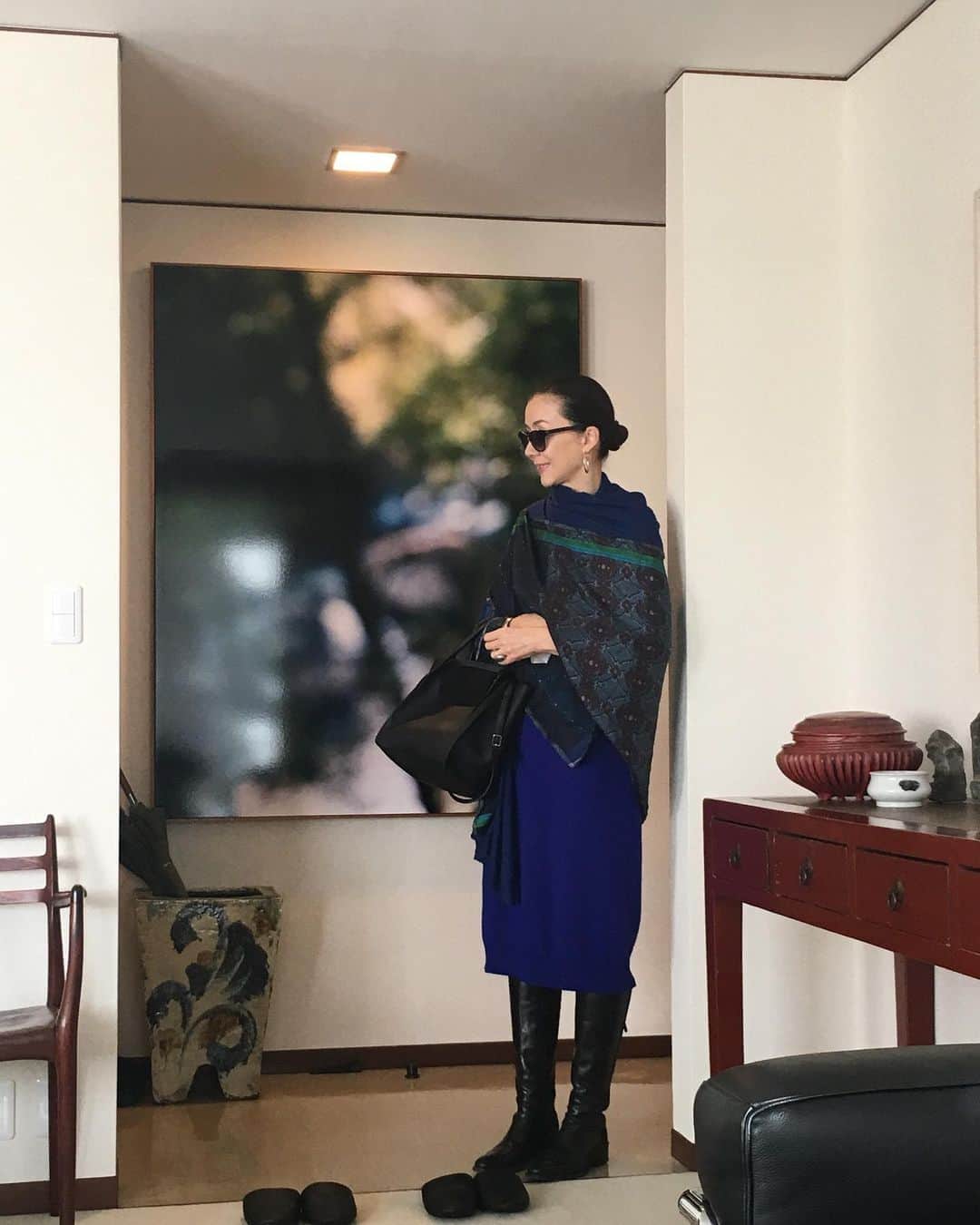 のインスタグラム：「夫の新しい事務所にて。」