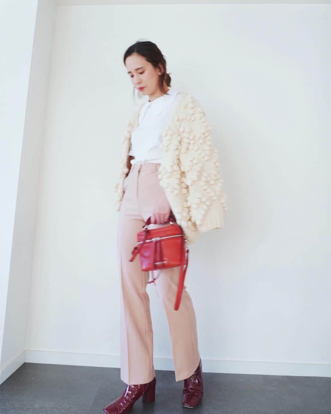 持永真実のインスタグラム：「(だいぶご無沙汰の) ﻿ 今日のまみふく♡﻿ ﻿ #mochimami_ootd」