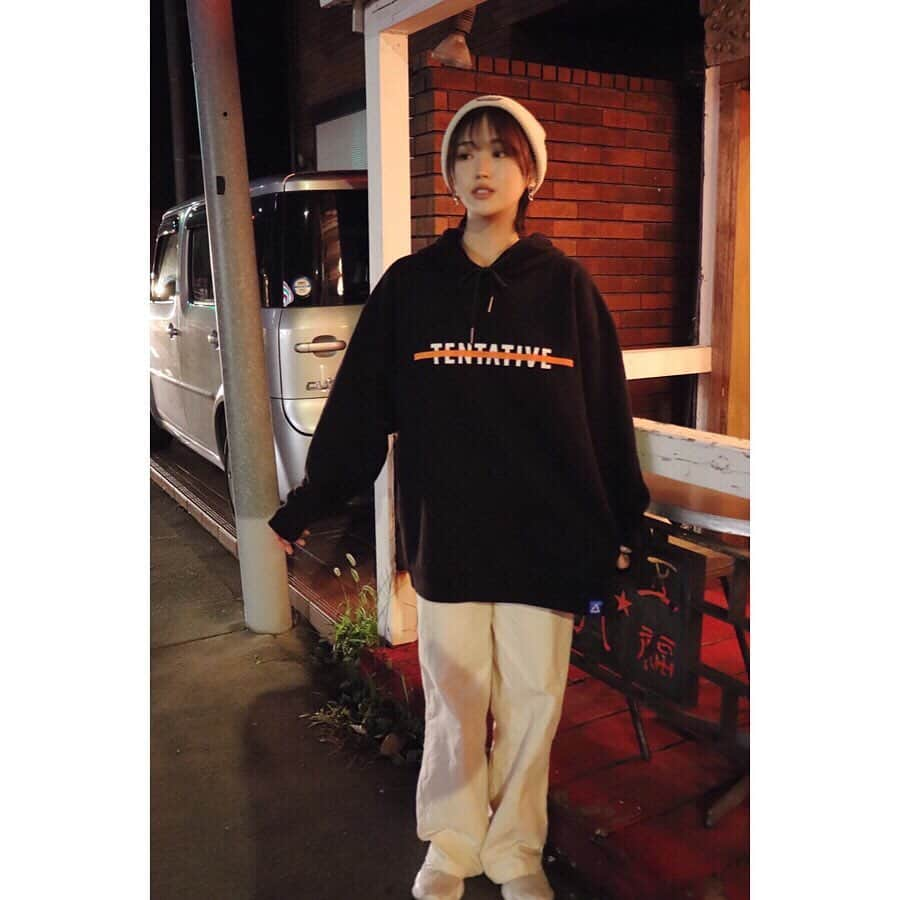 忍野さらさんのインスタグラム写真 - (忍野さらInstagram)「hoodie @tentative.official 🔫」11月12日 14時22分 - oshinosara