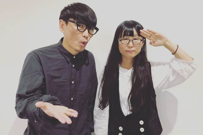 土井コマキさんのインスタグラム写真 - (土井コマキInstagram)「📻 サカナクションvisual & talk session supported by ウメチャ祭 一部オンエアと言いつつ1時間越えの放送になりました。 ライフワークとライスワークのバランス話は、きっとあらゆるジャンルのクリエイターにとって苦しく悩ましい所だと思う。さらに、どんな仕事をしている人にとっても大切なことだと思う。一郎くんの話を聞いて、あなたは何を思うでしょうか。 ⏳radikoタイムフリーあります。26時台の最初から27時台の途中まで続きます。 ↓ MIDNIGHT GARAGE(26時台) | FM802 | 2019/11/11/月 | 26:00-27:00 http://radiko.jp/share/?t=20191112020020&sid=802」11月12日 15時30分 - doikomaki