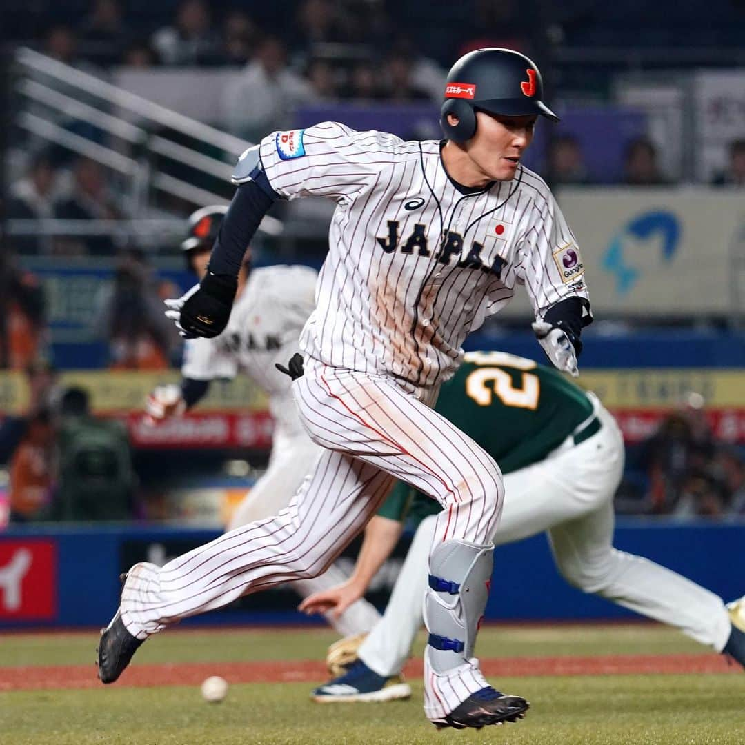 侍ジャパンさんのインスタグラム写真 - (侍ジャパンInstagram)「⠀ 第2回 WBSC プレミア12 スーパーラウンド 第1戦 日本 3 -2 オーストラリア  鈴木誠也が3試合連続本塁打‼️ 周東佑京と源田壮亮の足技で接戦を制す👍  #侍ジャパン #Premier12 #鈴木誠也 #carp #岸孝之 #rakuteneagles #源田壮亮 #seibulions #周東佑京 #sbhawks」11月12日 15時56分 - samuraijapan_official