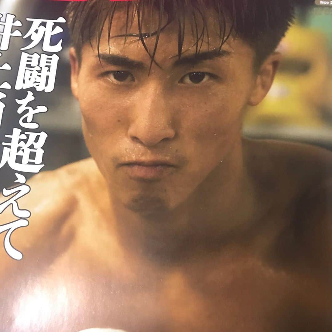 山下しげのりのインスタグラム：「今週発売の週刊プレイボーイにダチョウ倶楽部さんと岡田圭右さんをインタビューマンさせて頂いた記事が掲載されています！よろしければ是非！井上尚弥選手が表紙の号です！優勝おめでとうございます！　#ダチョウ倶楽部　#ますだおかだ　#岡田圭右　#井上尚弥　#インタビューマン山下　#週刊プレイボーイ」