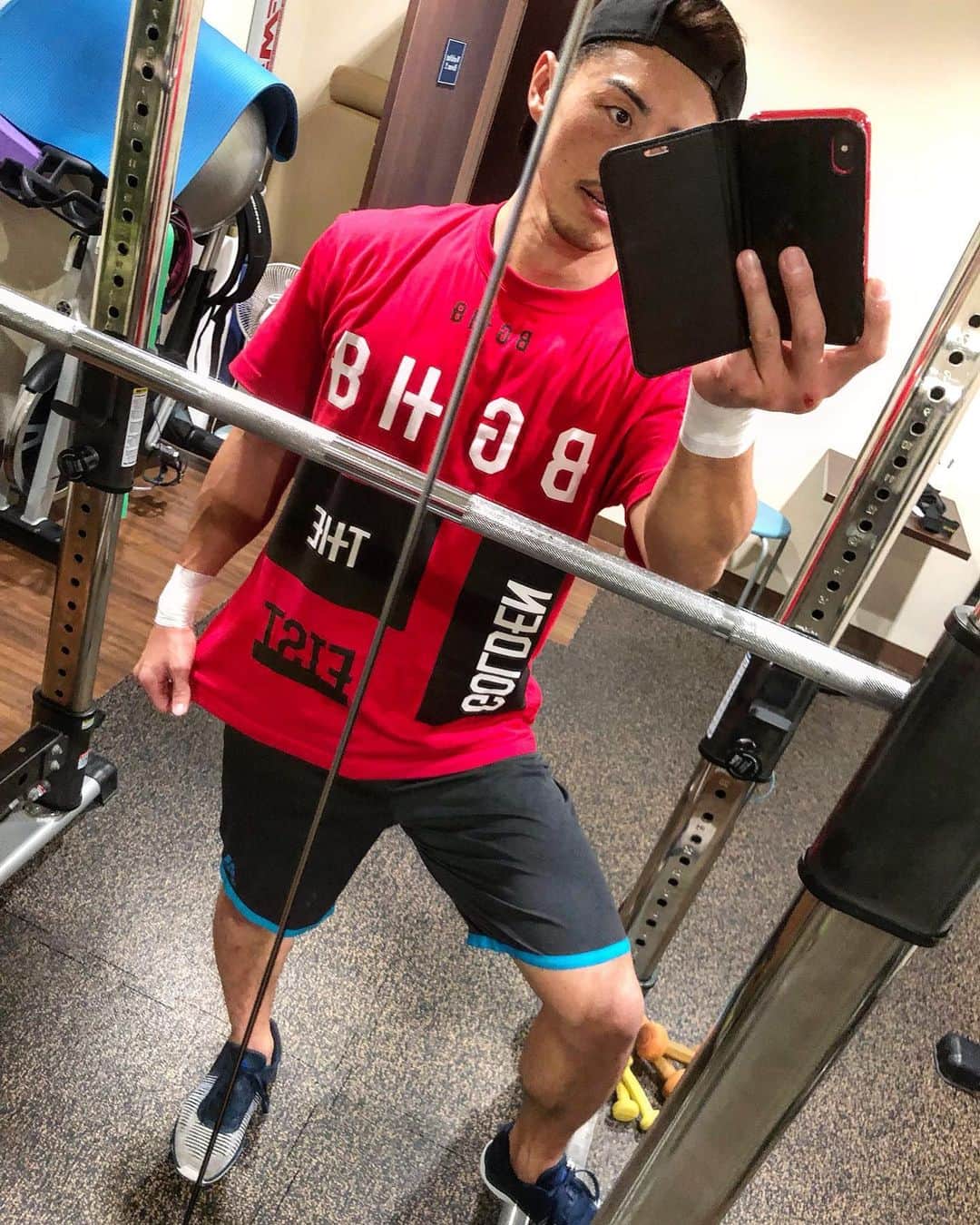 山崎秀晃のインスタグラム