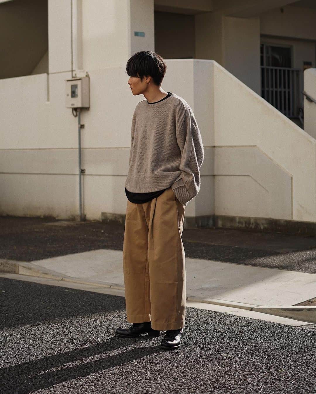 Ryoさんのインスタグラム写真 - (RyoInstagram)「ㅤㅤㅤㅤㅤㅤㅤㅤㅤㅤㅤㅤㅤ 今年もこのニットにお世話になります🙏 ㅤㅤㅤㅤㅤㅤㅤㅤㅤㅤㅤㅤㅤ 今ノルディック柄のニットが欲しいです🤔 ㅤㅤㅤㅤㅤㅤㅤㅤㅤㅤㅤㅤㅤ Knit:#yoke #yoketokyo pants:#studionicholson shoes:#leyuccas」11月12日 21時51分 - ryo__takashima