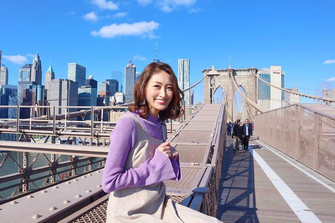 のインスタグラム：「Brooklyn Bridge🗽 ㅤㅤㅤㅤㅤㅤㅤㅤㅤㅤㅤㅤㅤ 朝のブルックリンブリッジが気持ちよくて好き🤤🎨 家族でマンハッタン側からゆっくり歩いて渡りました🚶‍♀️ ㅤㅤㅤㅤㅤㅤㅤㅤㅤㅤㅤㅤㅤ #brooklyn #brooklynbridge #nyc#ny#newyork #ブルックリン#ブルックリンブリッジ#ニューヨーク」
