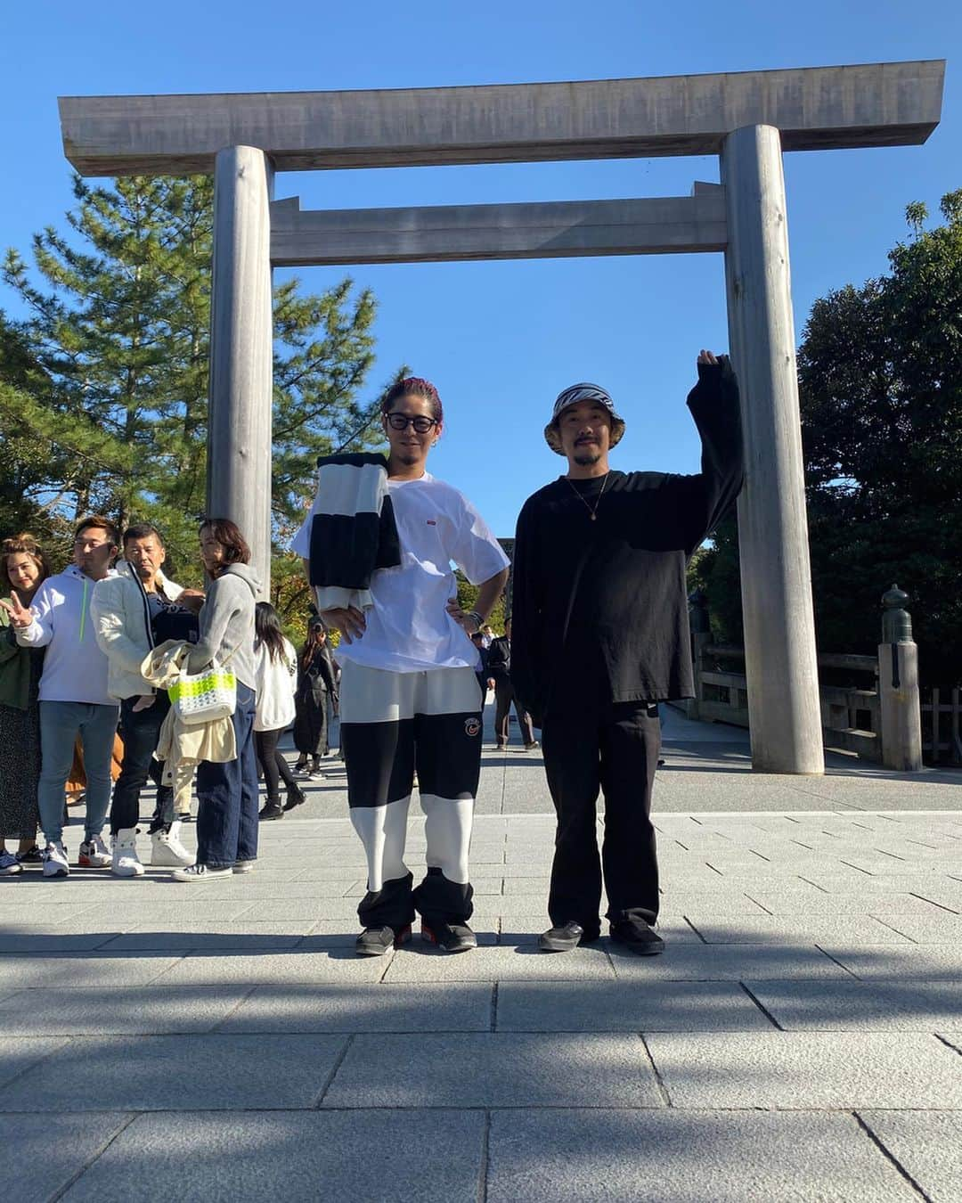 朝日光輝さんのインスタグラム写真 - (朝日光輝Instagram)「男旅✨in伊勢神宮⛩  外宮から内宮へ🤗 * * * * * * * * * * #男旅#三重県#伊勢神宮#内宮#美容師#ヘアメイク#美容師の休日」11月12日 22時25分 - mitsuteru_asahi