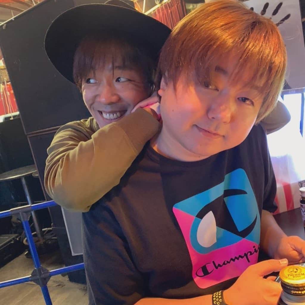 のインスタグラム：「TOKKUN SONIC 2019﻿ 御披楽喜！✨😃🎂﻿ ﻿ 久々に素敵な音楽に浸った一日、最高だったなぁ🤤幸せでした！🎙ありがとうございました！﻿ とっくんHappy birthday!!🦄✨﻿ いつもありがとう✨😆﻿ ﻿ #shibuya #VUENOS #トクソニ #TOKKUNSONIC #TOKKUNSONIC2019」