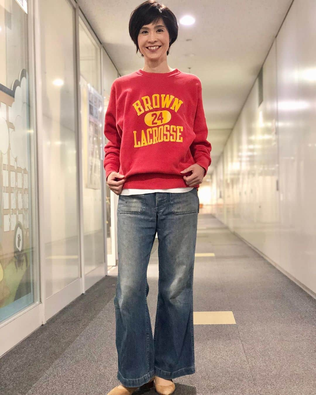 今村涼子さんのインスタグラム写真 - (今村涼子Instagram)「#古着スウェット#私服 このところ毎日スウェット着てる #リバースウィーブ #チャンピオン#単色タグ#used #大人古着#古着大人女子#アメカジ #古着コーデ」11月12日 23時21分 - ryoko.imamu