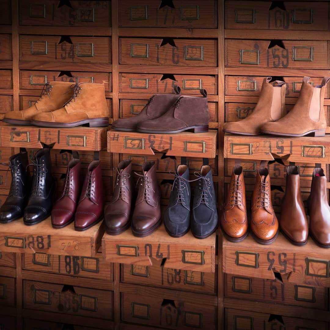 カルミナさんのインスタグラム写真 - (カルミナInstagram)「Explore our boots collection! Available at your favorite stores!  #carminashoemaker #カルミナ #carmina #goodyearwelted  #shoes #mensstyle #handmade #shoestagram」11月12日 23時19分 - carminashoemaker