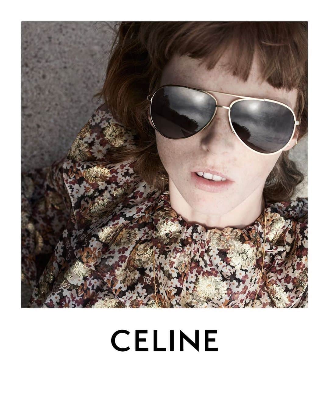 Celineさんのインスタグラム写真 - (CelineInstagram)「CELINE SPRING 20 LAURA PHOTOGRAPHED BY @HEDISLIMANE IN SAINT-TROPEZ IN MAY 2019 ⠀⠀⠀⠀⠀ AVAILABLE IN STORE AND CELINE.COM ⠀⠀⠀⠀⠀ #CELINEBYHEDISLIMANE」11月13日 0時44分 - celine