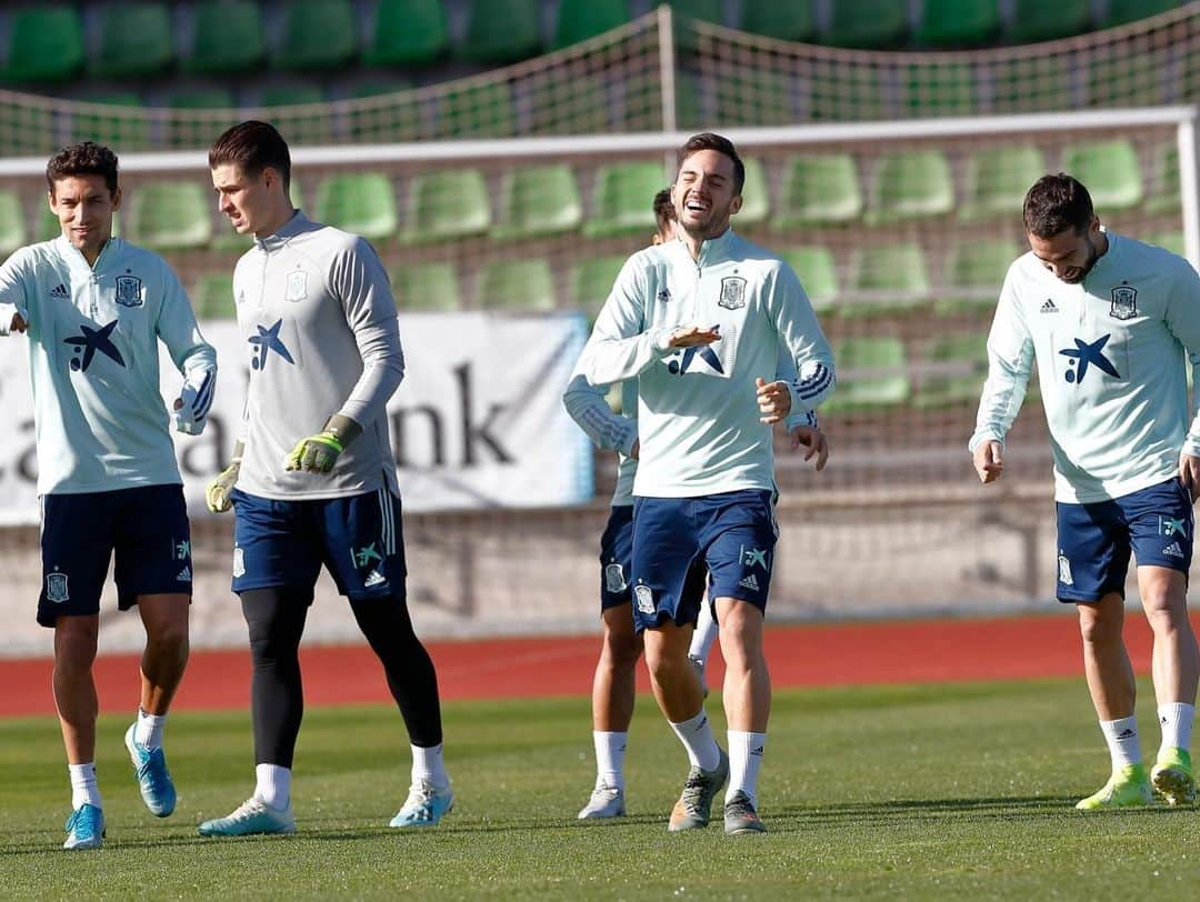 パブロ・サラビアさんのインスタグラム写真 - (パブロ・サラビアInstagram)「Happiness 😃🇪🇸 . #unidosporunreto #vamosespaña #euro2020 #ps」11月13日 2時05分 - pablosarabia92