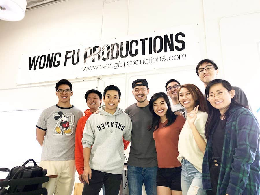 Eden Kaiさんのインスタグラム写真 - (Eden KaiInstagram)「Hello Wong Fu Productions.  So grateful to meet the legendary team...!! ワンフープロダクションの皆様、初めまして。  伝説のチームにお会い出来て光栄です...!! ： ： #wongfuproductions」11月13日 14時32分 - edenkai_official