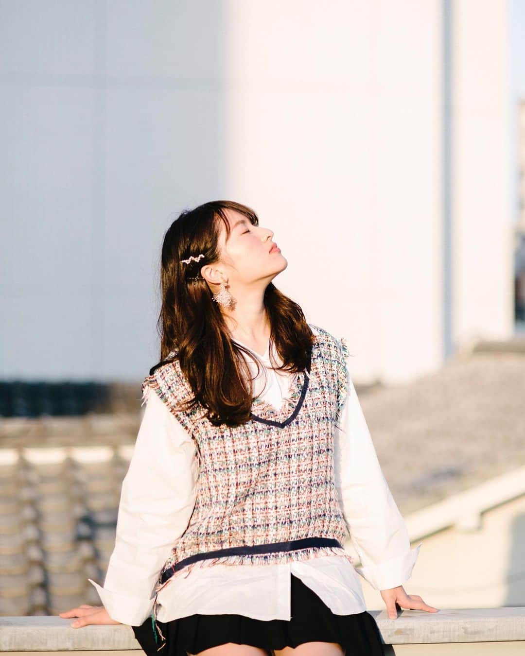 のインスタグラム：「📸 photo📸 @distance_ochi ︎☺︎ hair make💄 @chiz___11 ♥ 📸 #22時までケータイ見ないというルールを勝手に作るからコメント欄荒らしてもいいよ🤭 #多分ふつーに携帯みる笑」