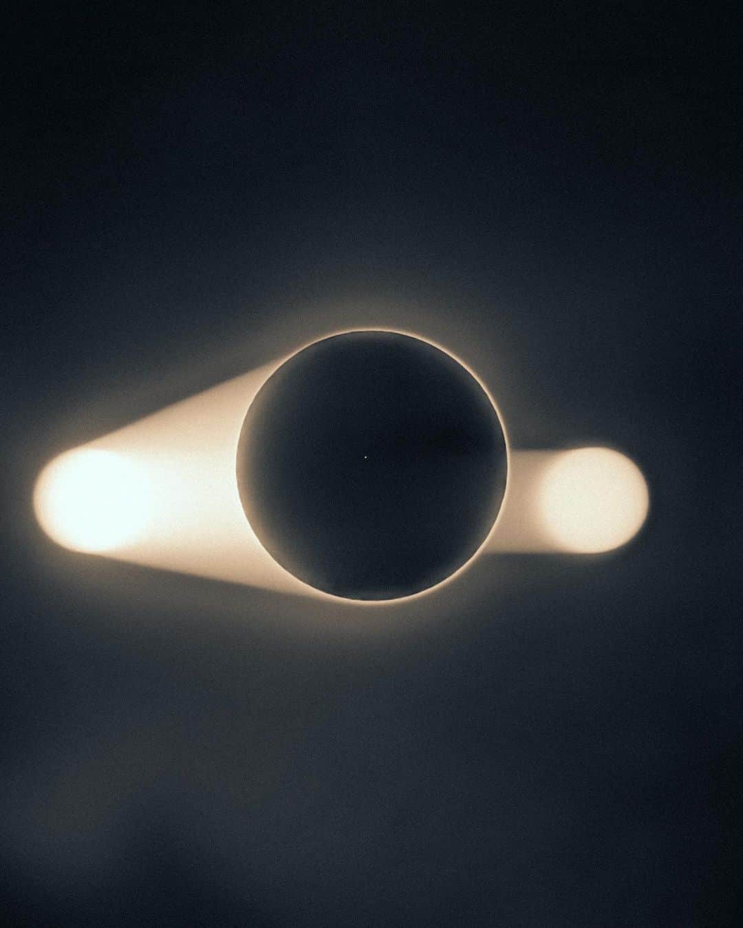 Cole Riseのインスタグラム：「another from yesterday. sun orbiting the center of our galaxy kind of vibes. #relativemotion #mercurytransit」