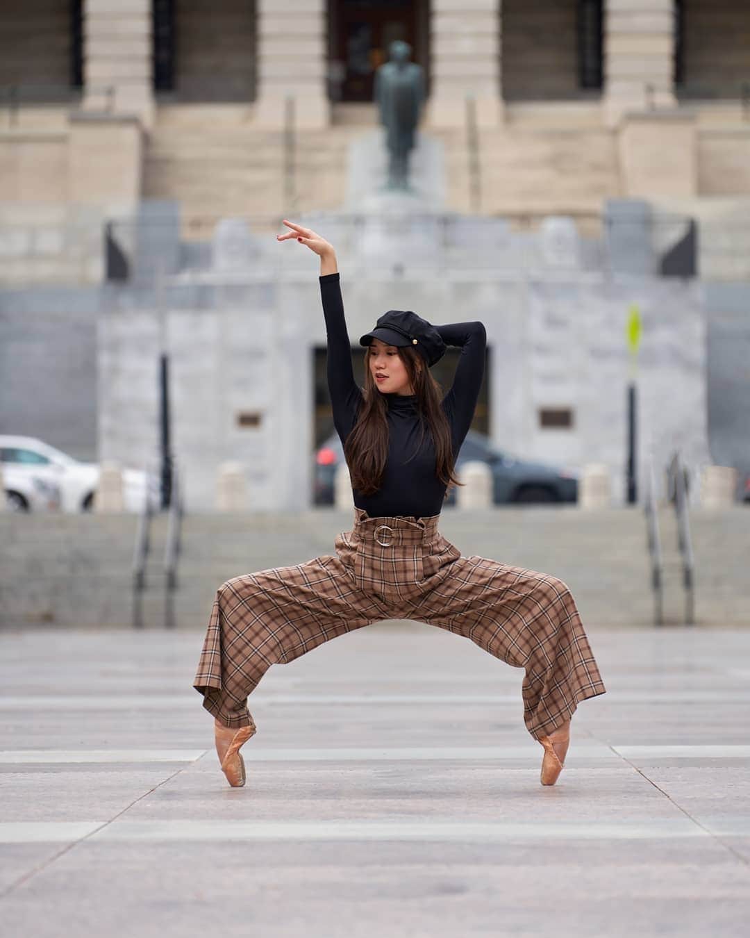 Lily Saito (齊藤莉理)のインスタグラム：「Don't let insecure thoughts ruin something amazing. We all can get caught up with that voice in our heads but don't let that take you away from the amazing things/people you are constantly surrounded by. ❣ |📸 @nashvillephotographer |」