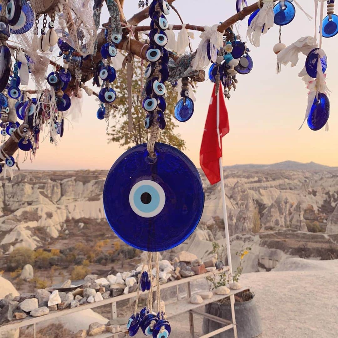Eliana Michaelichin Bezerraのインスタグラム：「Um dia abençoado 🧿 #elianaviaja」