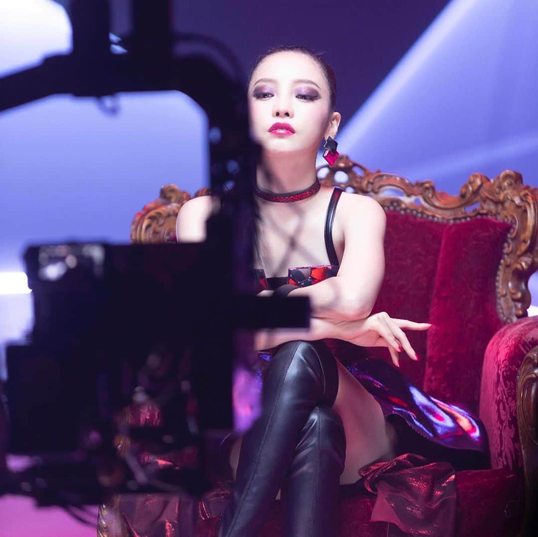 ク・ハラさんのインスタグラム写真 - (ク・ハラInstagram)「MidnightQueen  behind B cut ‪Now !!‬ ‪#タワレコ渋谷 ‬ #midnightqueen よろしくお願い致します！ 11月13日  Now on sale」11月13日 13時14分 - koohara__