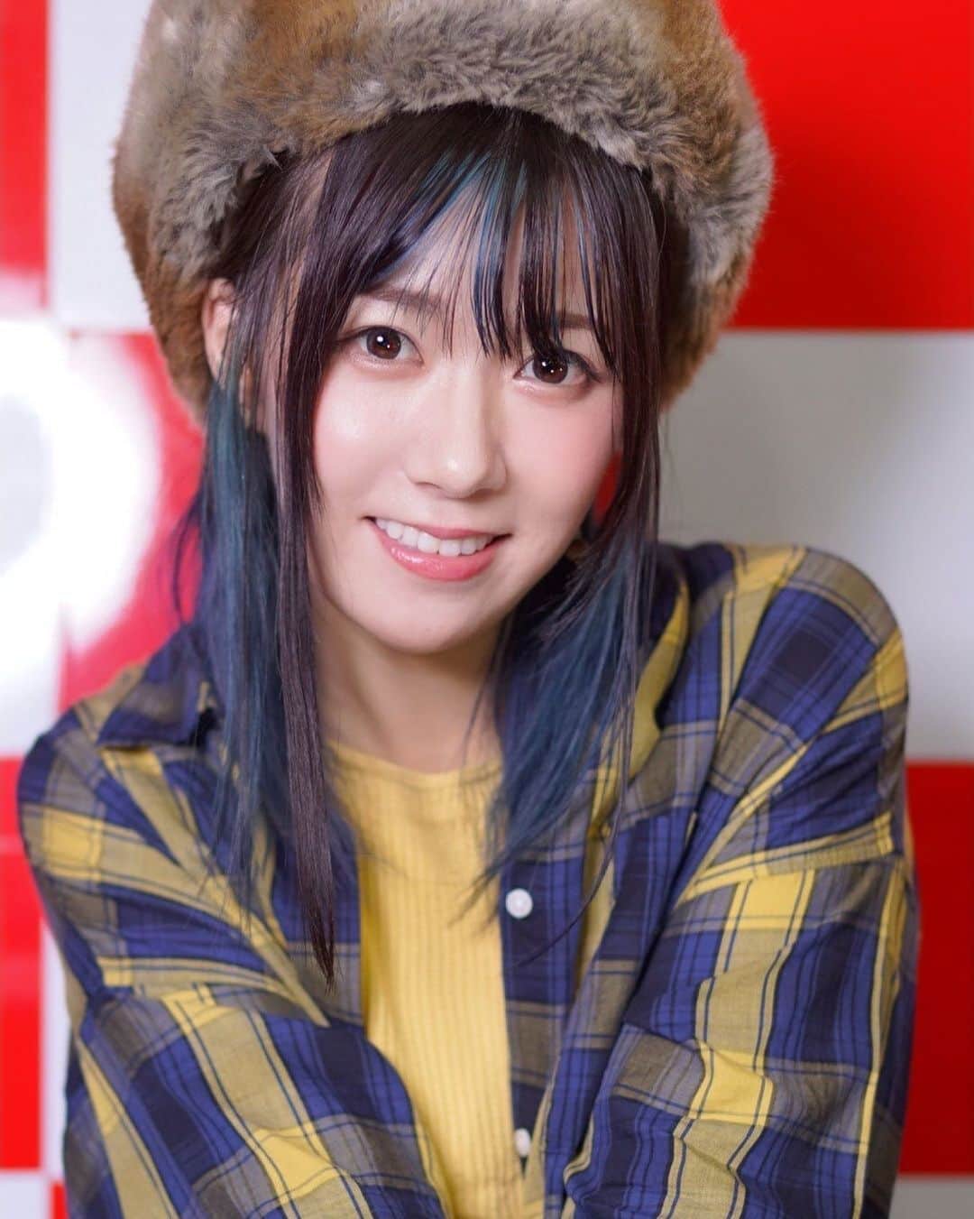 夏奈子さんのインスタグラム写真 - (夏奈子Instagram)「#ユニクロ #UNIQLO #パンツ #ベージュ #もこもこ帽子　は UNIQLOではありません。 #帽子　新しいの欲しいなぁ〜」11月13日 13時23分 - chankana0609
