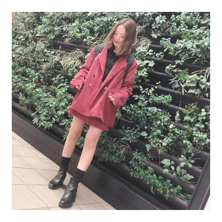 葉月ゆめさんのインスタグラム写真 - (葉月ゆめInstagram)「あれこれ考えなくても一着あれば コーディネートが今年っぽく決まるから大好き 😙♡♡ @mesty_mesty のものです 👗 他にも可愛いものいっぱいだったから チェックしないと 🤤✨ #mesty #mestycode #ootd #aw #fashion #セットアップ #秋冬コーデ」11月13日 14時21分 - yume_hazuki