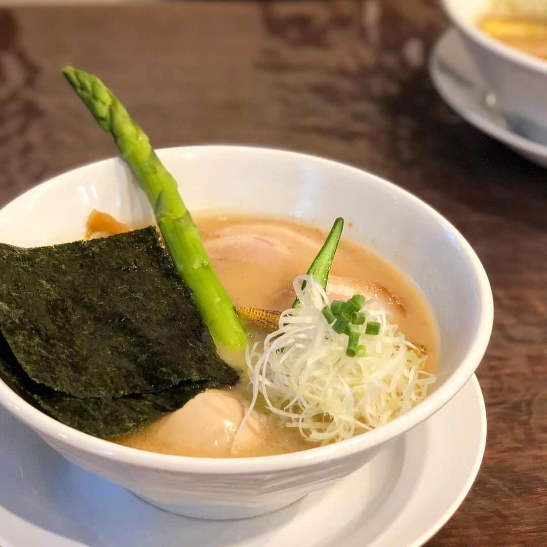 ロシアン佐藤のグルメインスタ