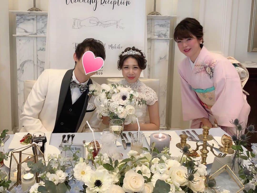 DJ みぃさんのインスタグラム写真 - (DJ みぃInstagram)「一部ですが、結婚式に列席してくださった皆さん😌💓地元&大阪の友達から職場の方まで沢山の方に来て頂きました🥰ここにいるみんなのおかげで今の私がいます、、😌⭐️これからも宜しくお願いします🙇‍♀️✨✨ #結婚式 #装飾もケーキも理想通り #みんなにお祝いしてもらえて幸せ」11月14日 0時57分 - dj.meee