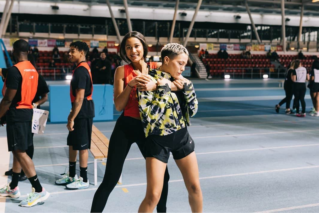 OFF-WHITE C/O VIRGIL ABLOHさんのインスタグラム写真 - (OFF-WHITE C/O VIRGIL ABLOHInstagram)「recap of Off-White™ c/o Nike @nikewomen London “Track & Field” event c/o @bonesoda. photography c/o @karlhab」11月13日 16時58分 - off____white