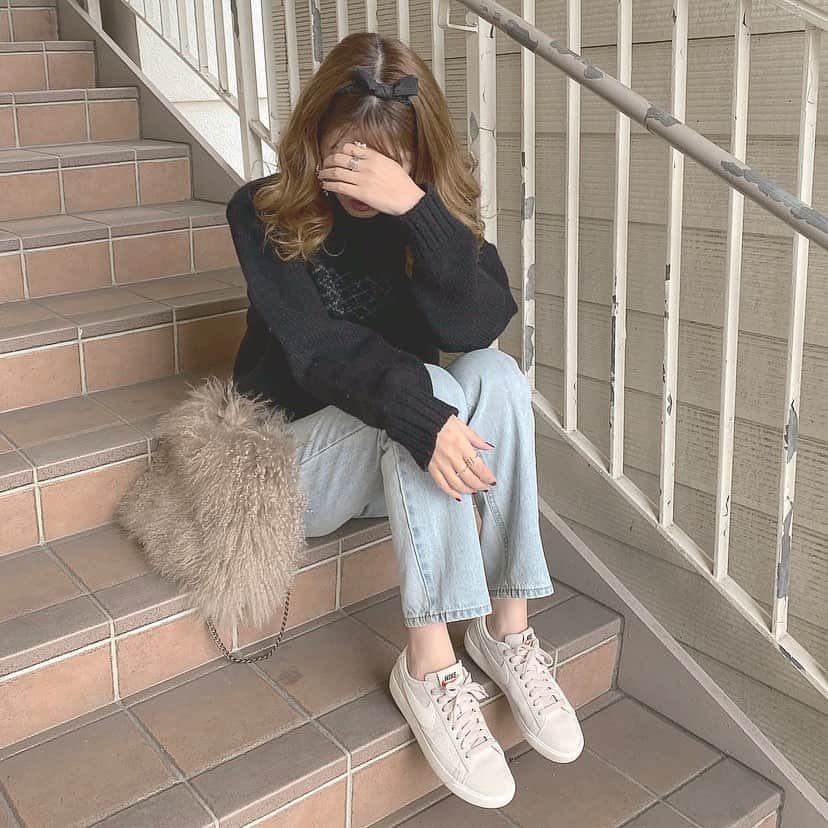 Maiさんのインスタグラム写真 - (MaiInstagram)「#ootd #ニット #denim #sneaker #スニーカー #nike #nikeblazer  コーディネートの詳細はブログに書いてます🌼」11月13日 17時24分 - maimaimai1016