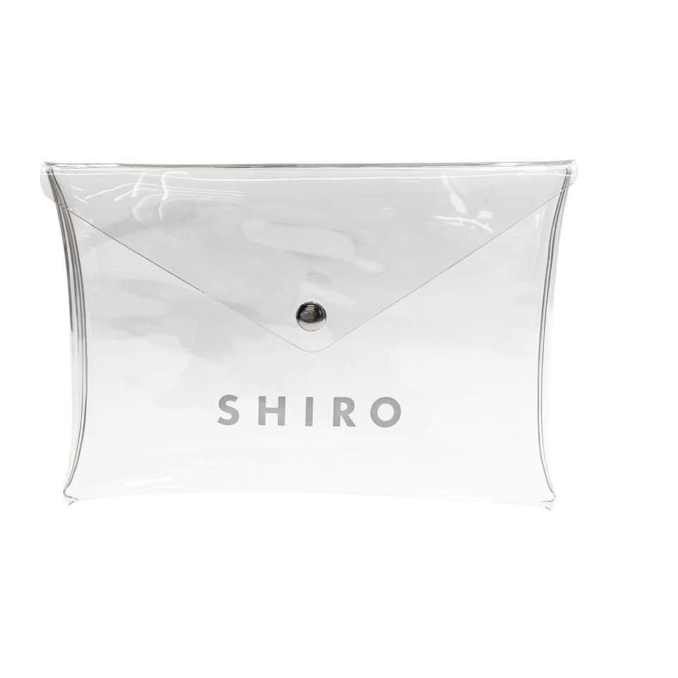 shiroさんのインスタグラム写真 - (shiroInstagram)「【SHIRO 伊勢丹新宿店リフレッシュオープン/先行・限定発売のお知らせ】﻿ ﻿ 11/20（水）より、SHIRO 伊勢丹新宿店が本館地下2階=ビューティアポセカリーから本館1階化粧品フロアに移転し、リフレッシュオープンいたします。﻿ オープンを記念して、来年1/1（水）にデビューする、唇をケアしながら透明感のある発色で軽やかに彩る「エッセンスリップオイルカラー（全6色）」を先行発売いたします。また、多くのお客様からご要望をいただいた「ボディコロンキット（ミニサイズ5本セット、限定クリアポーチ付き）」も限定発売。﻿ ﻿ ネイビーのブランドカラーが引き立つ、洗練された印象の店内で、国内外の厳選した自然素材の恵みを感じられるコスメ、スキンケア、フレグランスを手に取ってご覧いただけます。﻿ ﻿ ※SHIRO 伊勢丹新宿店本館地下2階=ビューティアポセカリー店は11/19（火）をもって閉店いたします。﻿ ﻿ SHIRO 伊勢丹新宿店リフレッシュオープン特別アイテム﻿ 【先行発売】「エッセンスリップオイルカラー」 全6色 3,850円（税込）﻿ 【限定発売】「ボディコロンキット」 ミニサイズ5本セット（サボン2本、ホワイトリリー1本、ホワイトティー1本、ピオニー1本）、限定クリアポーチ付き 7,150円（税込）﻿ ﻿ SHIRO 伊勢丹新宿店﻿ オープン：2019/11/20(水)﻿ 場所：東京都新宿区新宿3-14-1 伊勢丹新宿店本館1階＝化粧品﻿ 営業時間：10:00 - 20:00﻿ #SHIRO #SHIROcosme #SHIROfragrance」11月13日 18時36分 - shiro_japan