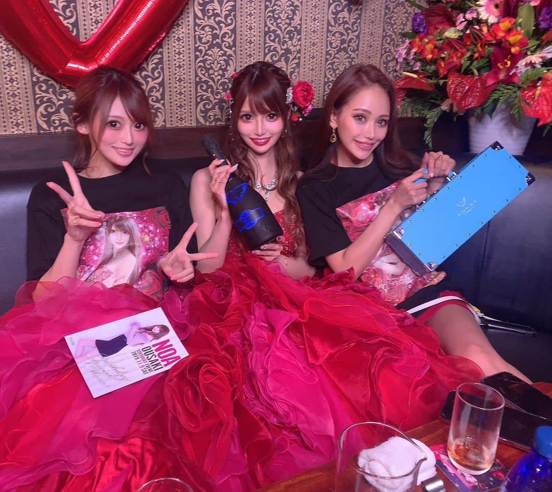 のインスタグラム：「. .  YouTubeで『桜ゆみ ジェントル』で検索してね🕵️‍♂️‍♀️🔎 https://youtu.be/bKlOpuvhjlU #桜咲乃愛 #バースデーイベント  #寺田こころ #amateras #アマテラス　#angelchampagne #angelhalo #エンジェルシャンパン #エンジェルヘイロー #maisondebeaute #メゾンドボーテ #歌舞伎町 #キャバクラ #キャバ嬢 #gentlemanzclub #ジェントルマンズクラブ #ジェントル #桜ゆみ #新宿 #銀座 #西麻布 #松本 #六本木 #東京 #大阪 #北新地 #ミナミ #すすきの #中洲 #名古屋」
