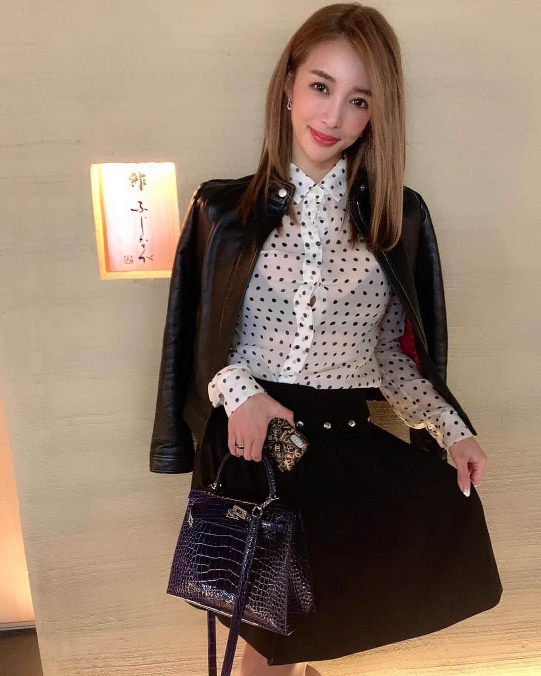 濱野りれのグルメインスタ