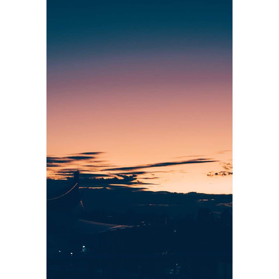 石橋静河さんのインスタグラム写真 - (石橋静河Instagram)「Photography by Taro Mizutani」11月13日 19時58分 - shizuka_isbs