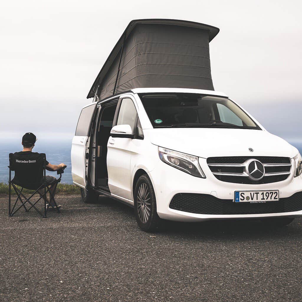 メルセデス・ベンツさんのインスタグラム写真 - (メルセデス・ベンツInstagram)「Take your time and enjoy the moment, no matter where you are. ☀️ The Mercedes-Benz folding chair makes it possible. Get yours! #MercedesBenz #MarcoPolo #MBsocialsales #Camping 📸 @johannesgloeggler.de for #MBsocialcar」11月13日 20時00分 - mercedesbenz