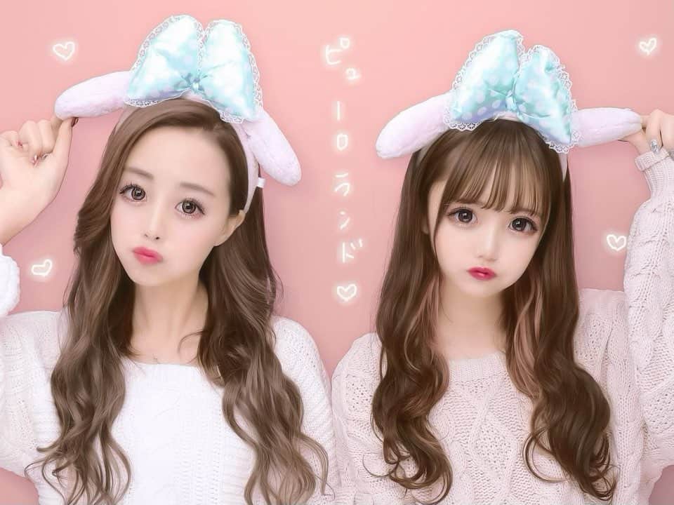 のインスタグラム：「つしろとメロった🐰😆 あ！嘘！カーテン女だった🤣🤣 ピューロ好きになった🥴💜 でもこのカチューシャはシナモン？マイメロ？どっちだ？笑 . . . . #ピューロランド #サンリオピューロランド #サンリオ #サンリオキャラクター #カーテン女」