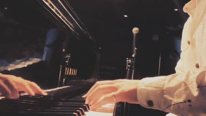 ただすけのインスタグラム：「ライブの休憩中ですが、今日のリハ前の動画のテスト投稿など。」