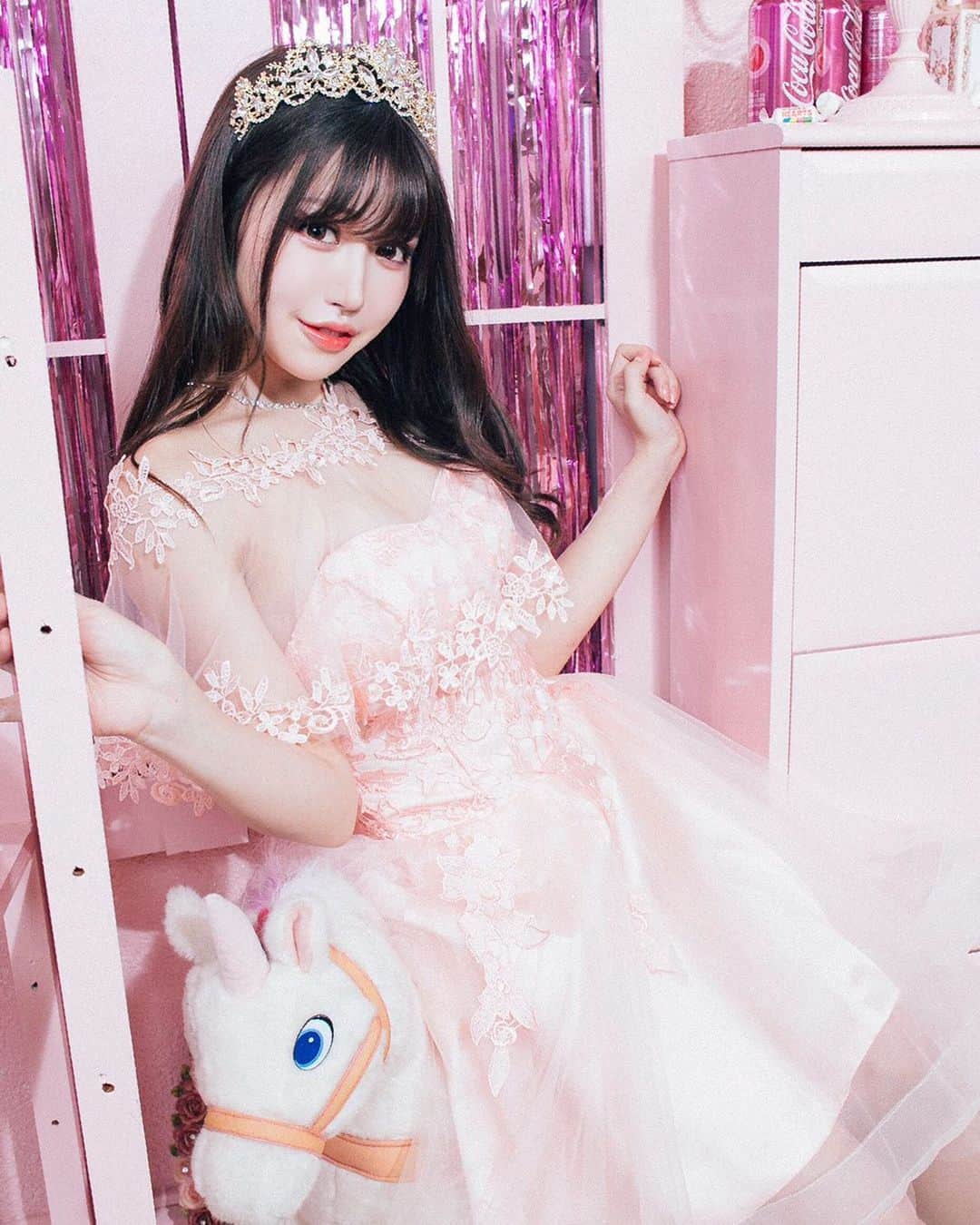 白田まい（白玉ろぷ）のインスタグラム：「🦄💓 . #白田まい #撮影会モデル #japanesegirls #时装 #时装模特 #模特  #コスプレイヤー自画撮り部 #コスプレ撮影 #被写体モデル #粉我」